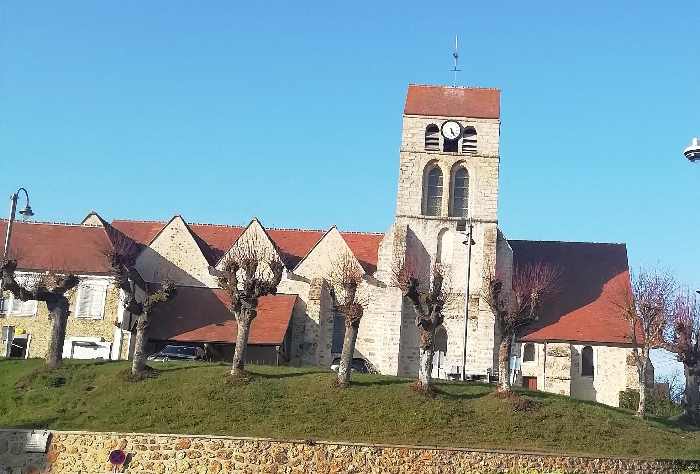 vue eglise mars 2026