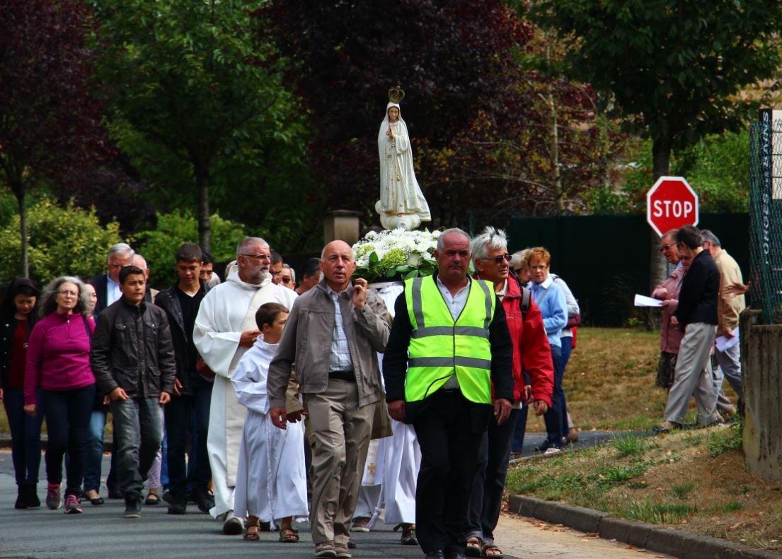 procession 2